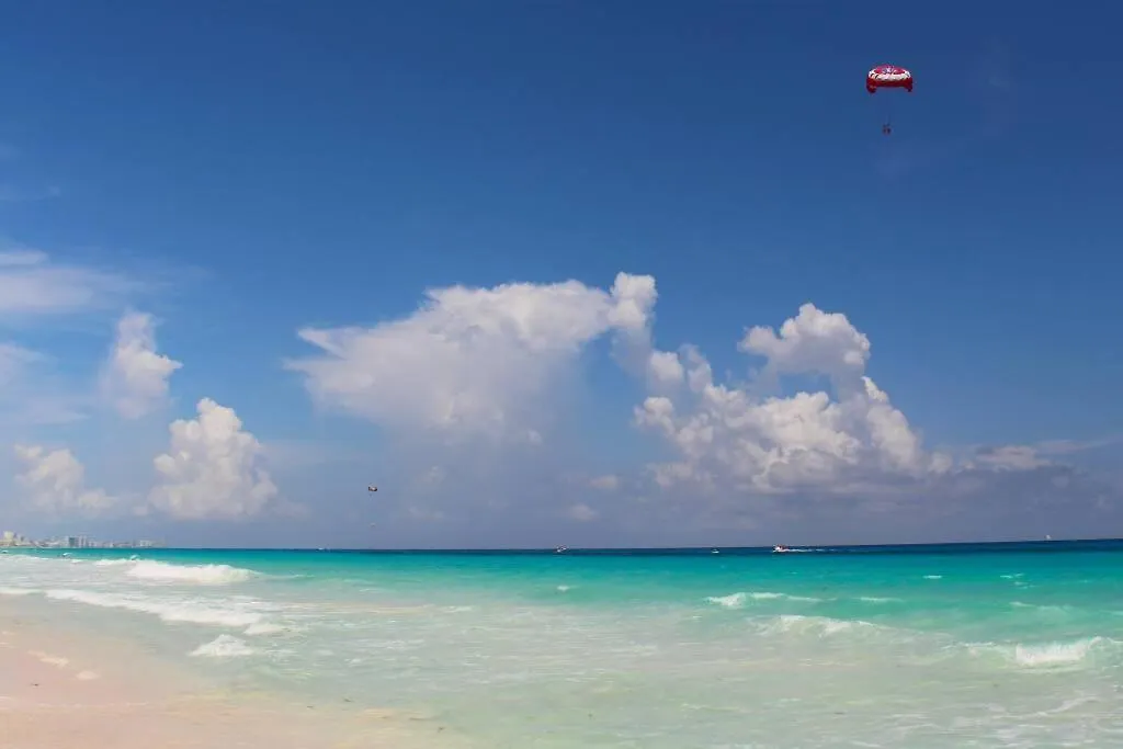 Cancun Studio - Steps To Beach And Water Fun Mexico