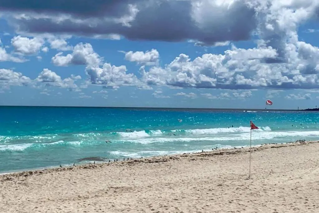 Cancun Studio - Steps To Beach And Water Fun 0*,  Mexico