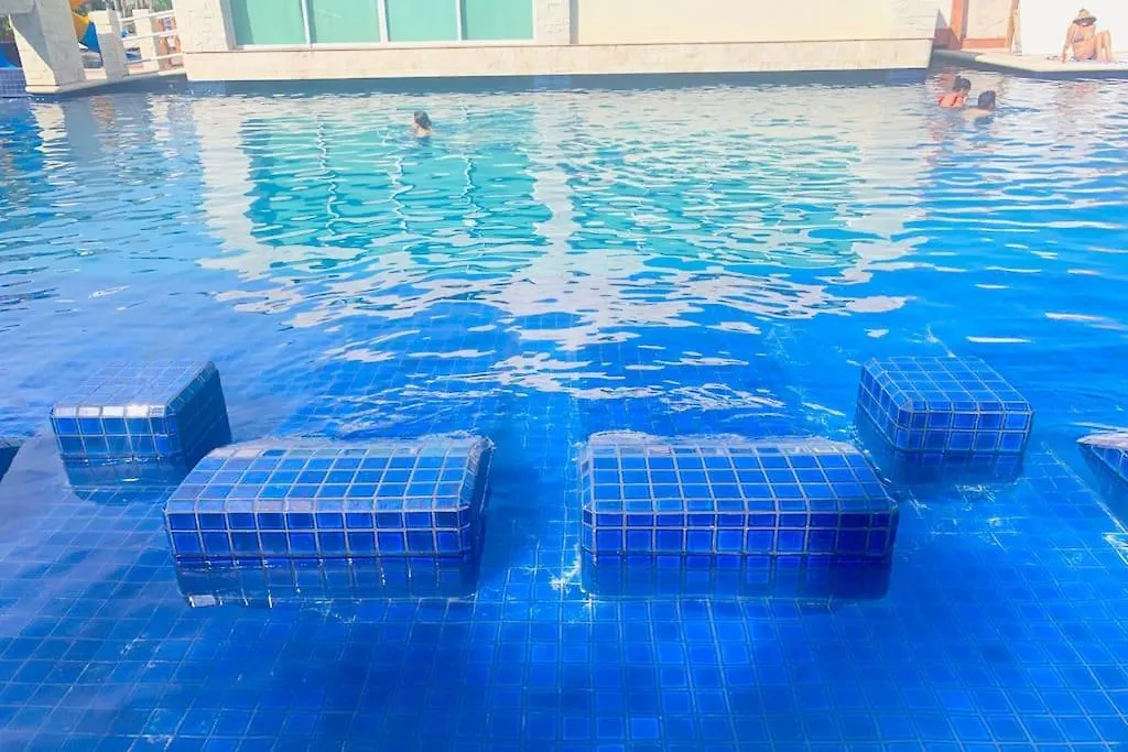 Apartment Cancun Studio - Steps To Beach And Water Fun Mexico