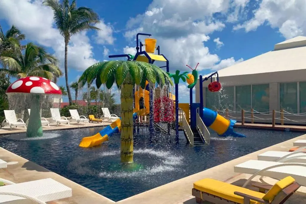 Cancun Studio - Steps To Beach And Water Fun 0*,