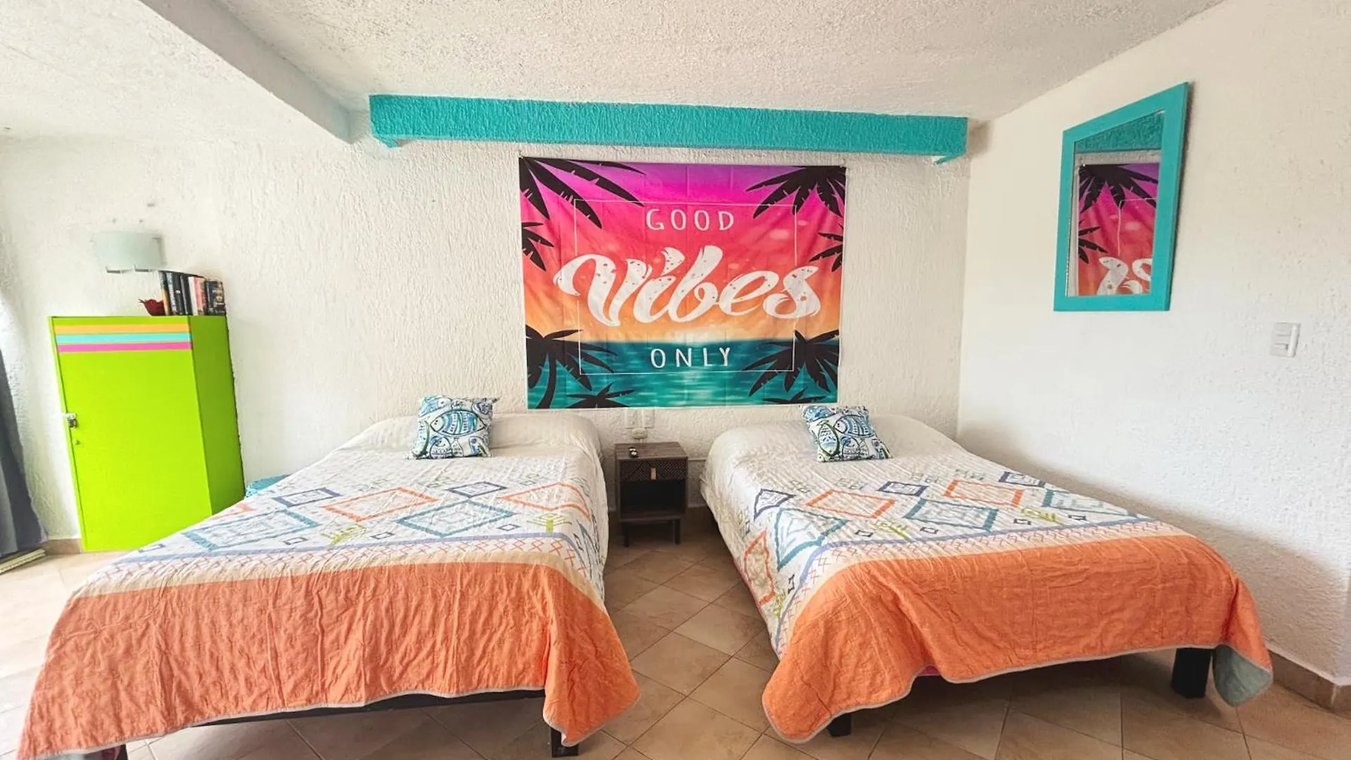 Cancun Studio - Steps To Beach And Water Fun Mexico