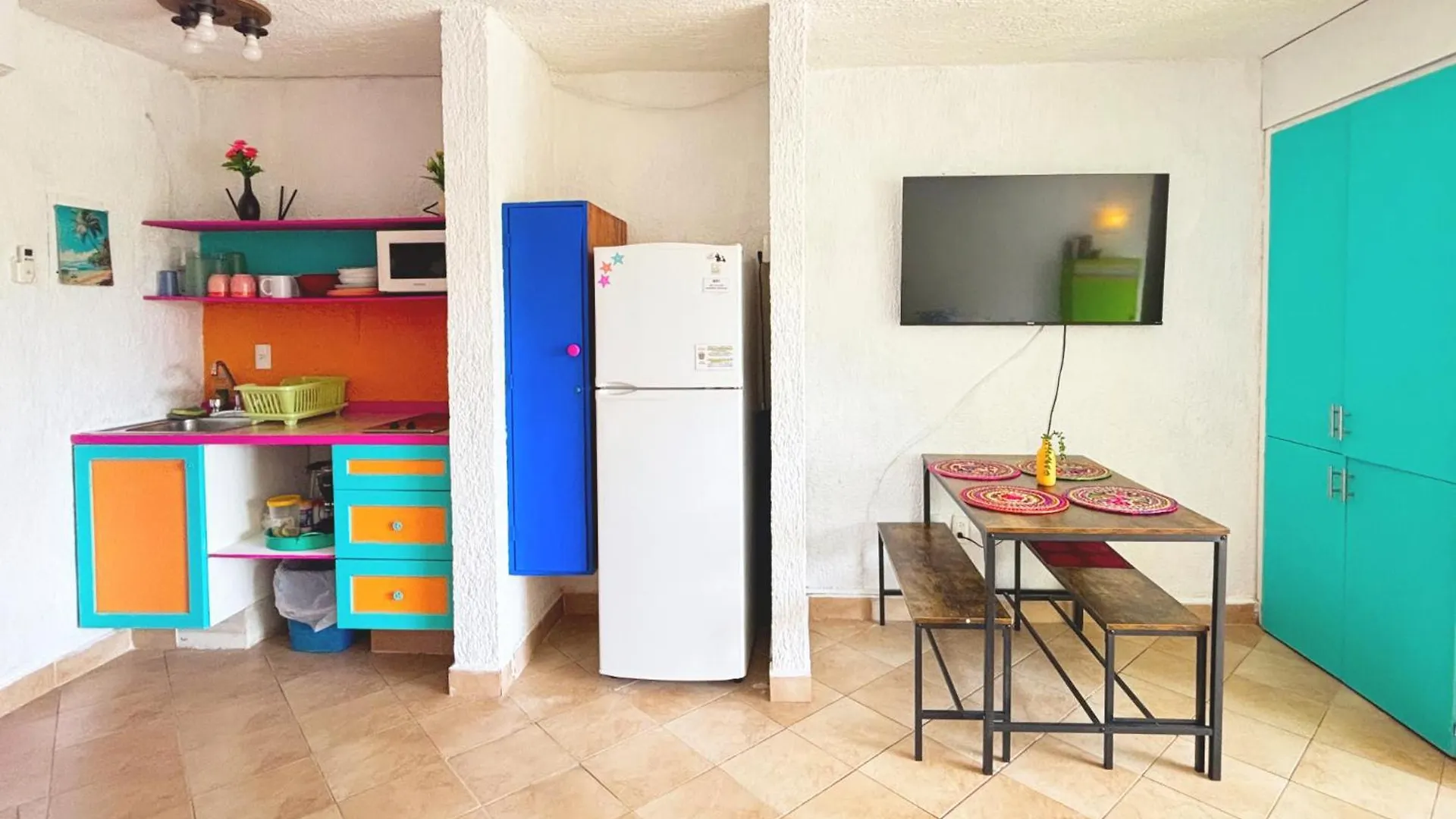 Apartment Cancun Studio - Steps To Beach And Water Fun